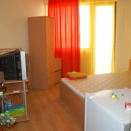 28 Слънчев бряг